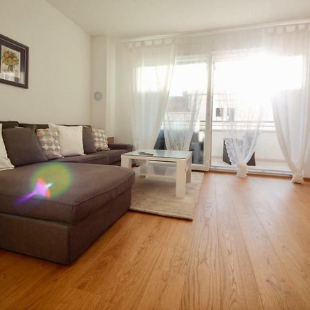 מאקרסקה Villa More מראה חיצוני תמונה