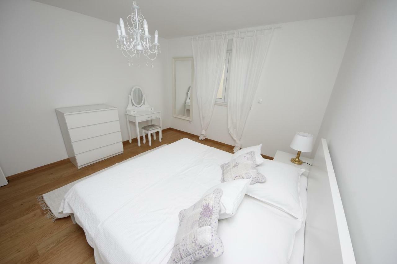 מאקרסקה Villa More מראה חיצוני תמונה